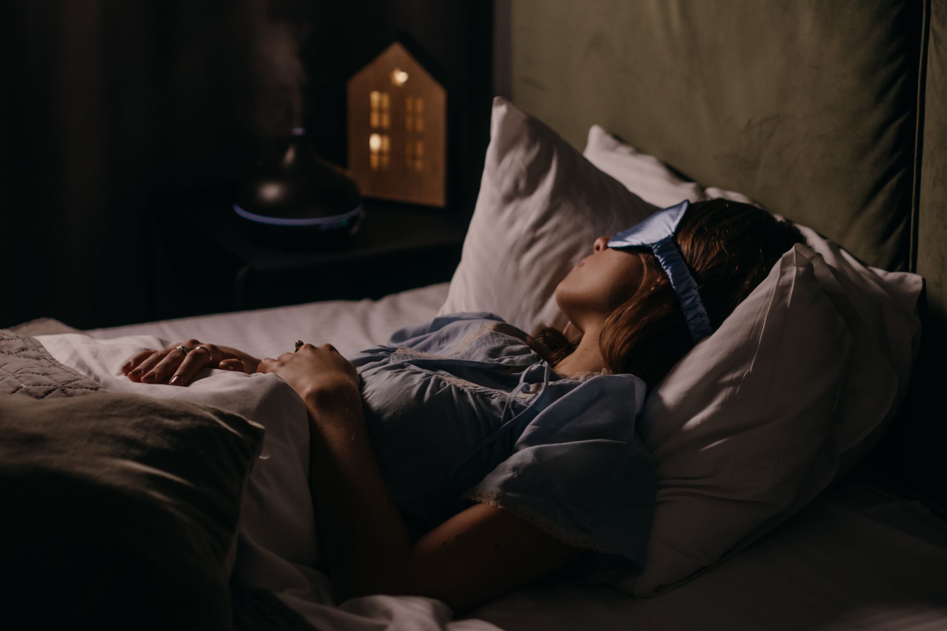 熱帯夜の寝苦しさは自律神経が原因?朝まで眠る5つの習慣