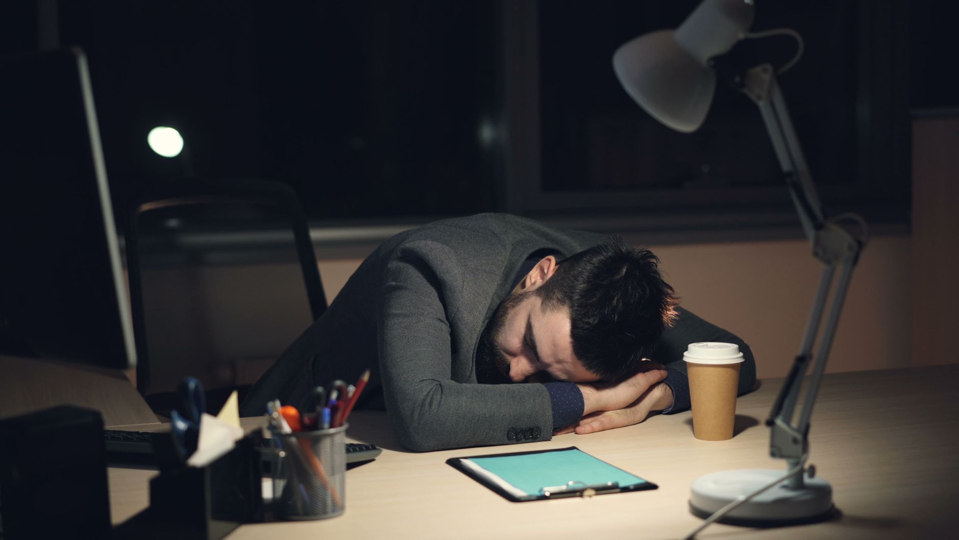 男性のヘッドスパは何が違う?ドライが仕事帰りに向く5つの理由