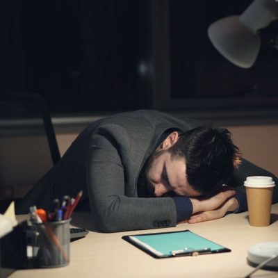 男性のヘッドスパは何が違う？ドライが仕事帰りに向く5つの理由