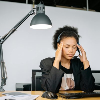 [TEST-AUTO] 夕方に頭が重い人へ。眼精疲労が招く"5つの不調"と頭から整える方法