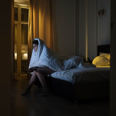 熱帯夜で崩れた睡眠を取り戻す。自律神経を整える3つの習慣