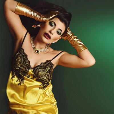 歯ぎしり・食いしばりが続く理由。首とこめかみが硬くなる“5つの原因”