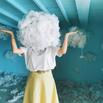 顔だけじゃない。頭がむくむと起きる不調と“5つのサイン”