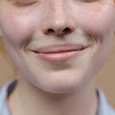 噛み締めで顔が大きくなる？エラ張り・むくみを改善する自律神経ケア5つ